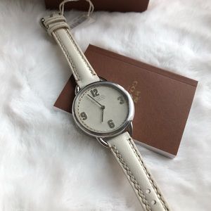 COACH Women's Whitney Oversized WhiteCream Leather